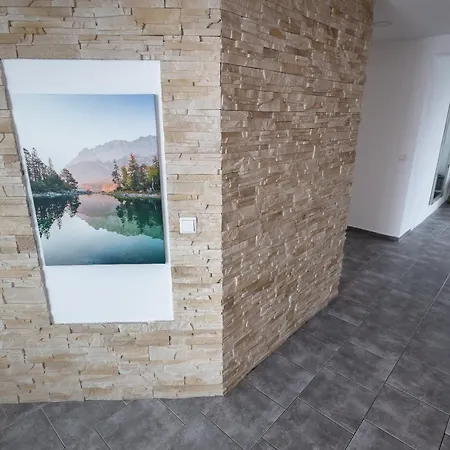 Riedwohnung 1- * لوستيناو
